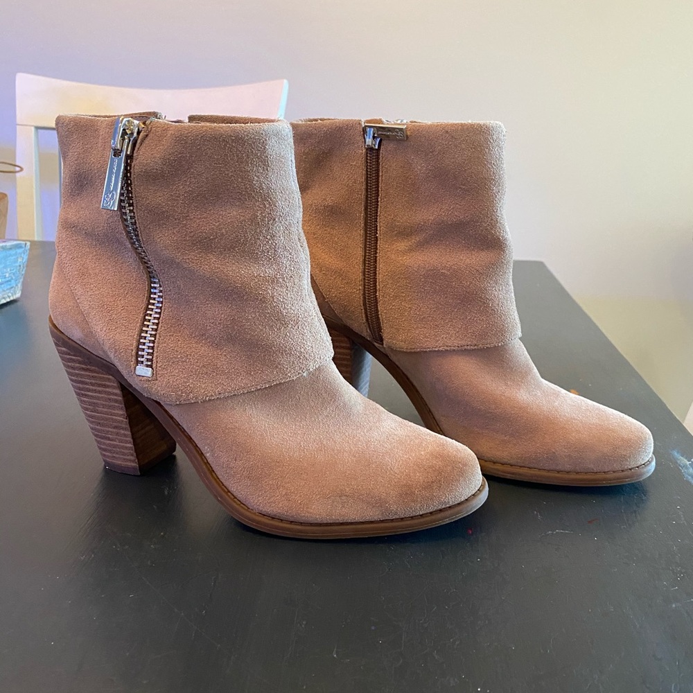 Jessica Simpson Suede Booties 👢 size 9.5